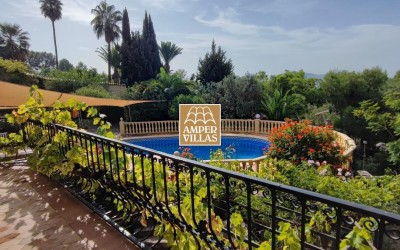 Magnificent villa with beautiful views and privacy in Sierra  Altea Golf.